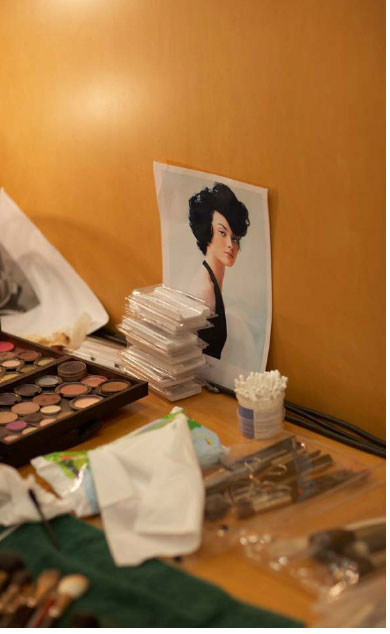 PASPALEY. To create an evening event in store to launch the new flag ship location at no. 2 Martin Place, Sydney. In order to create a powerful fashion moment the jewellery needs to be on the human body, creating something to photograph, something to inspire a photographer and something to add theatrically to the live event. 8 great girls and 10 photographers who follow the girls through the party creating commotion and mayhem, styling the girls like actresses from classic films, taking inspiration from Fellini’s la Dolce Vita, referencing the Anita Ekberg and Anouk Aimee characters, a black version of the Marilyn Monroe dress from Gentlemen Prefer Blondes and the Grace Kelly wardrobe in Hitchcock’s To Catch a Thief.