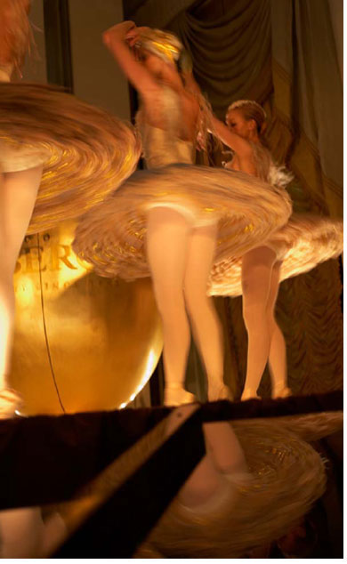 FABERGÉ. 2007 sees the legendary Jeweller Fabergé open its fi rst stand-alone store outside of Russia. Located in Martin Place, Sydney. The brief is to create a launch event over two nights where guests feel they are breathing the same air as the Tsars of Russia.