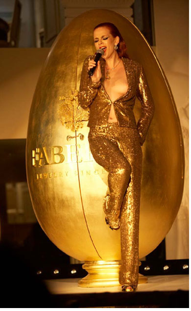 FABERGÉ. 2007 sees the legendary Jeweller Fabergé open its fi rst stand-alone store outside of Russia. Located in Martin Place, Sydney. The brief is to create a launch event over two nights where guests feel they are breathing the same air as the Tsars of Russia.