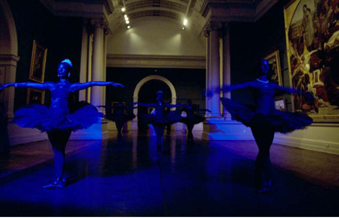 F&R Fairfax & Roberts Jewellers wanted to celebrate the launch the first publication of their magazine Lumiere. As part of the event guests looped through the Art Gallery of NSW’s vast salons of 18th and 19th century art. Strategically positioned were female performers of every type,  actresses, strippers, showgirls, models, contemporary dancers, ballerinas and life models. Each group set in scenarios that complemented or dramatically contrasted with the art works that surrounded them.